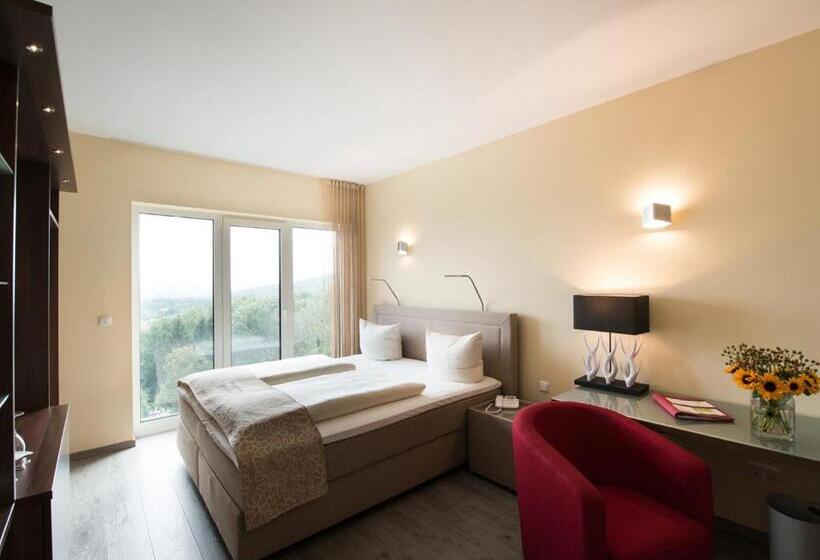 Quarto Superior, Design Konferenzhotel & Restaurant Steinernes Schweinchen