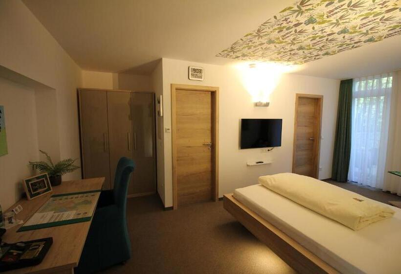 Номер Superior Одноместный, Atrium Garni