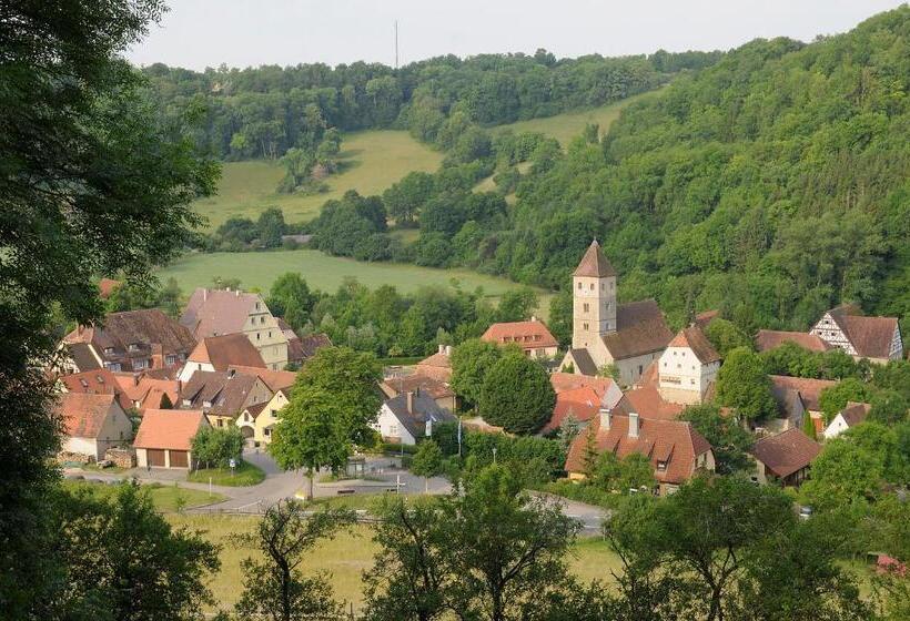 Номер Комфорт, Schwarzes Lamm