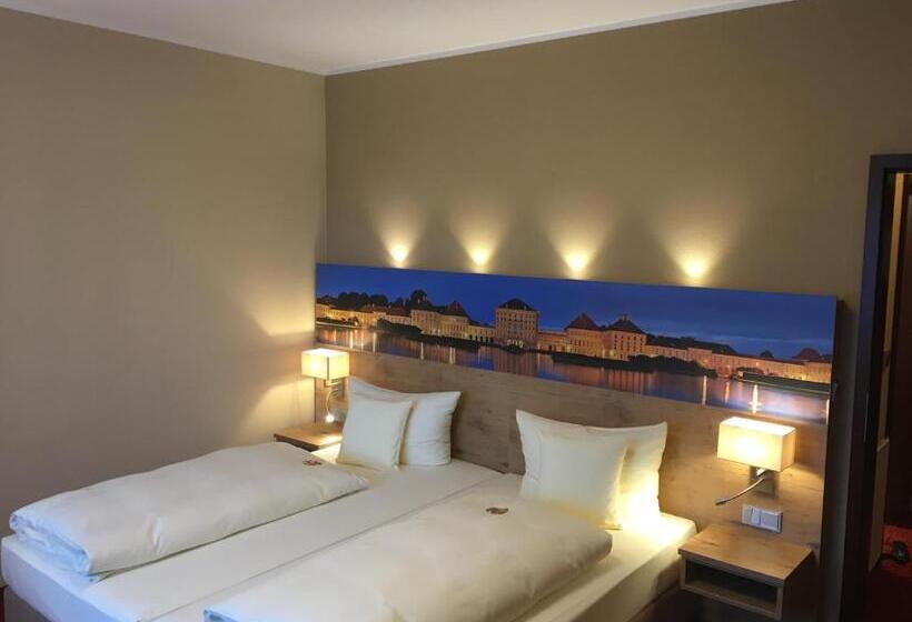 Номер Стандарт, Parkhotel Leiser