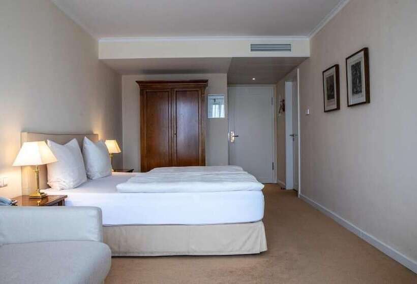 标准三人间, Altstadthotel Messerschmitt