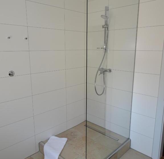 家庭间, Altstadthotel Molitor