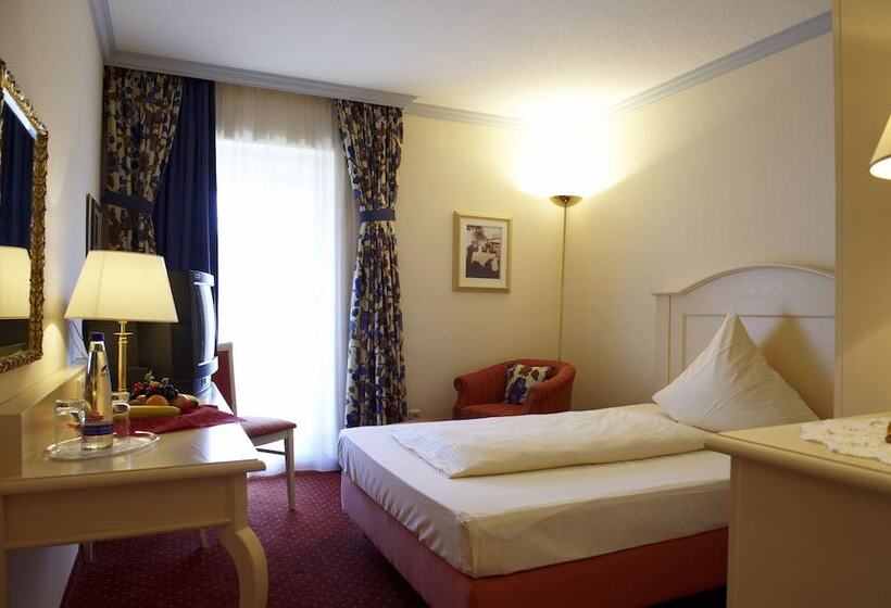 Quarto Estandar Individual, Gasthof Huber