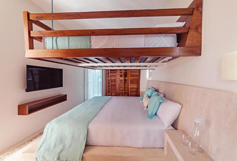 سوییت جونیور, Casa Astral Luxury