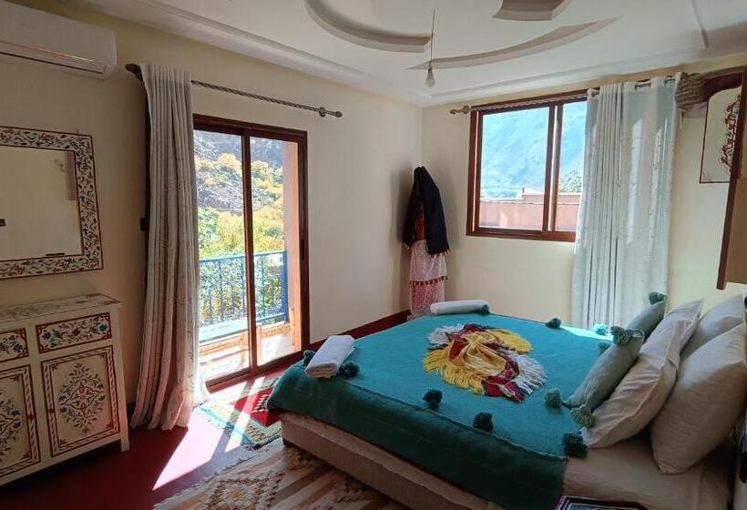 Номер Стандарт с Балконом, Riad Otos Views