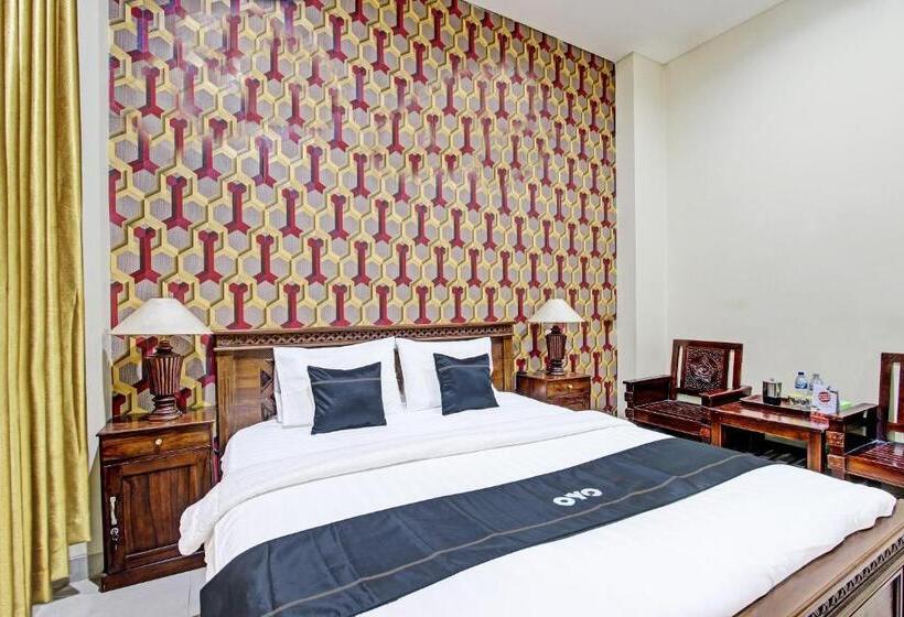 Номер Deluxe, Collection O 91481 Mahkota Hotel Purwodadi