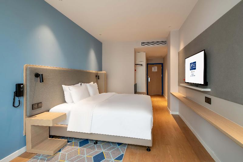 اتاق استاندارد با تخت بزرگ, Holiday Inn Express Changsha Kaifu By Ihg