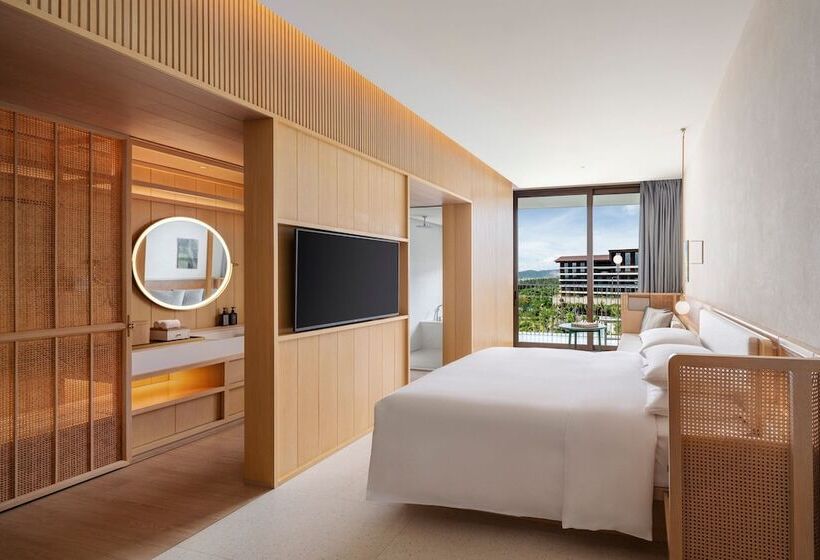 Номер Deluxe Вид на Море, The Taikang Sanya, A Tribute Portfolio Resort