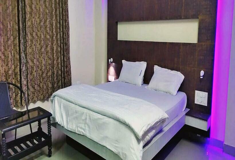 Номер Economy, Staymaker Shubhodaya Lodge