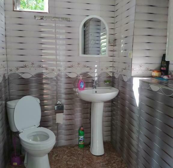 اتاق استاندارد, Gujejiani Guest House