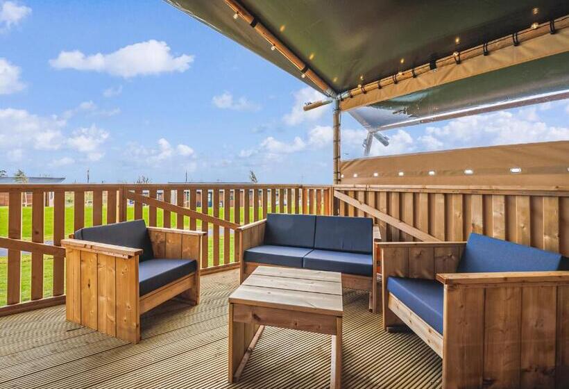 Дом 1 Спальня, Folly Farm Holiday Park
