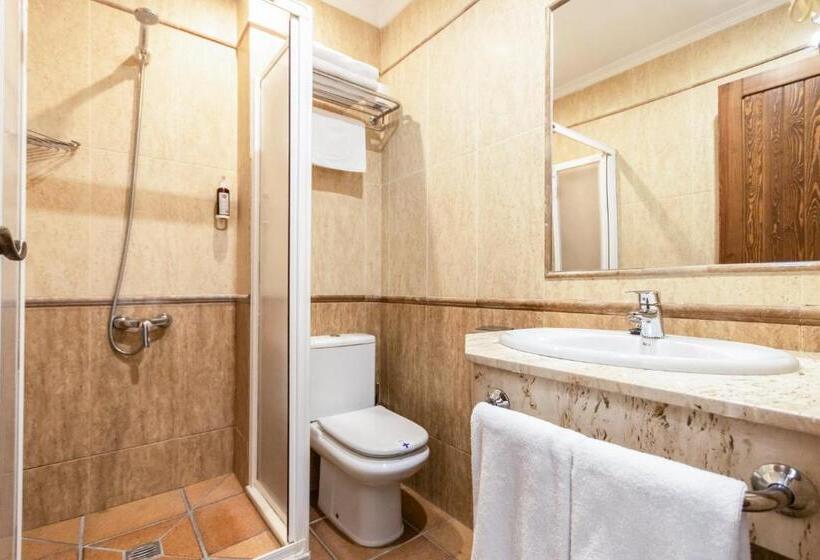 اتاق استاندارد, Hostal La Muralla