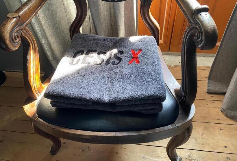اتاق استاندارد با بالکن, Boutique Hostel Cesis X