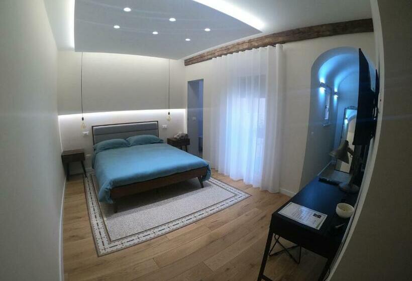 اتاق استاندارد, Il Cortile Del Principe