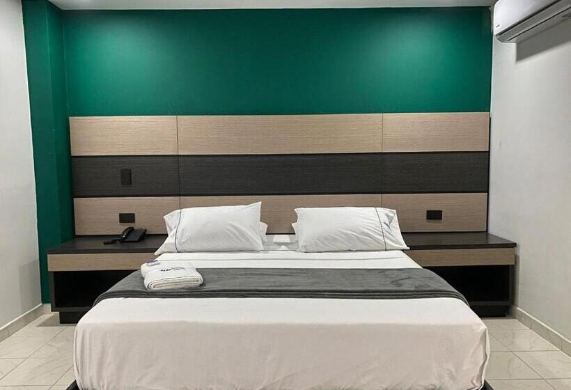 Номер Deluxe, Plaza Real Ocaña