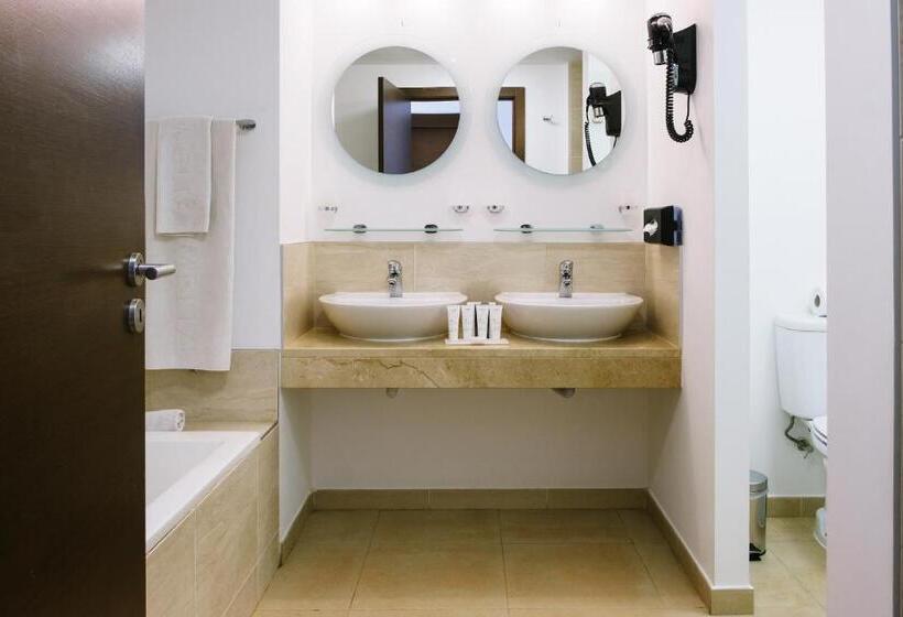 Habitación Deluxe, Melia Dunas Beach Resort & Spa   All Inclusive