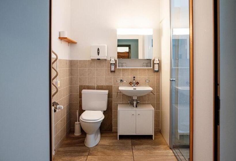 デラックスルーム, Gruppenhaus Lindenhof Churwalden