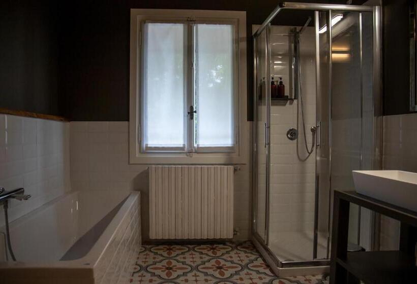 Quarto Estandar, Ca Meison