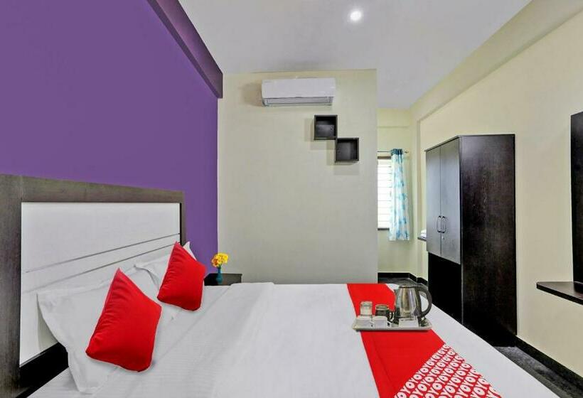 اتاق کلاسیک سه تخته, Flagship 93452 The Runway Inn Resort