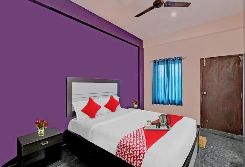 اتاق کلاسیک سه تخته, Flagship 93452 The Runway Inn Resort