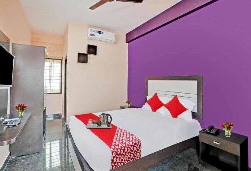 اتاق کلاسیک سه تخته, Flagship 93452 The Runway Inn Resort