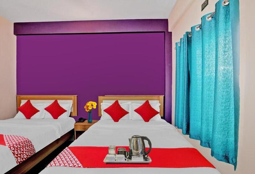 اتاق کلاسیک سه تخته, Flagship 93452 The Runway Inn Resort