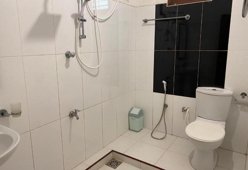 デラックスの４人部屋, Abhaya Resorts