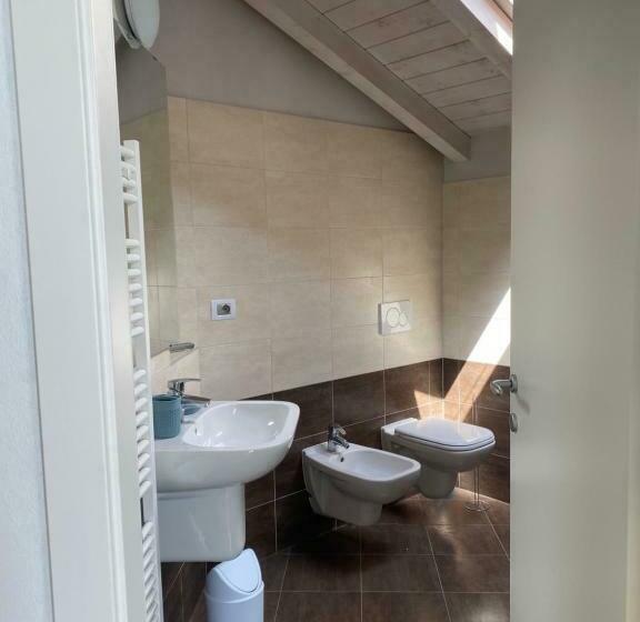 خانه 4 خوابه, Casa Fontanera