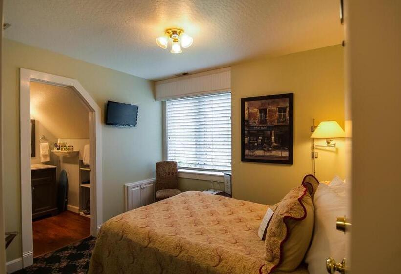 Номер Basic, The Campbell House Inn