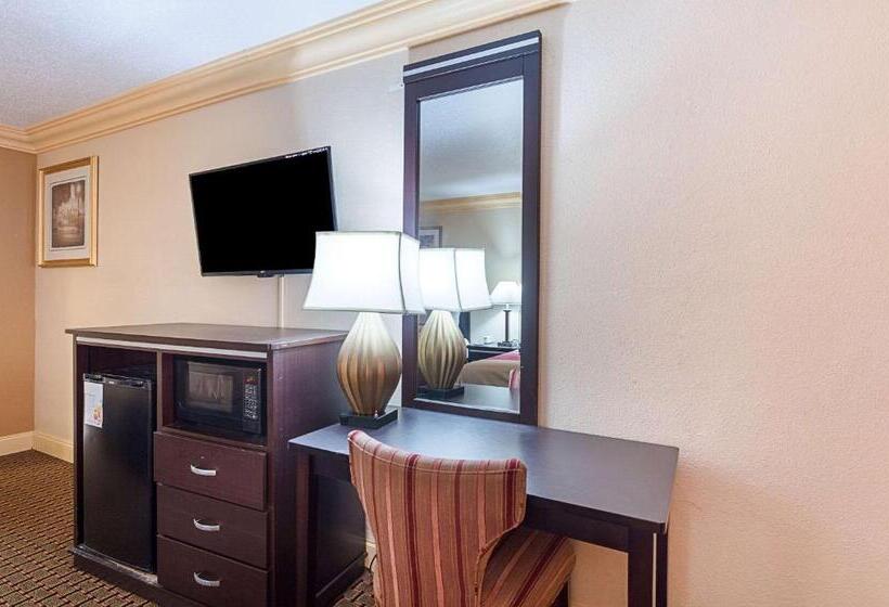 اتاق استاندارد با 2 تخت دوبل, Parkway Inn Of Birmingham