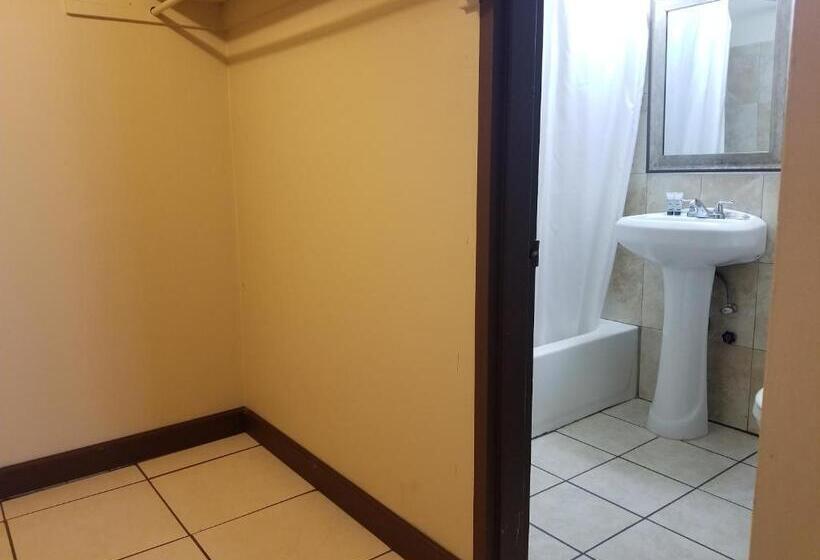 Family Suite, Parkway Inn