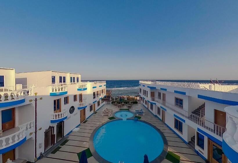 اتاق استاندارد سه نفره, Seaview Hotel Dahab