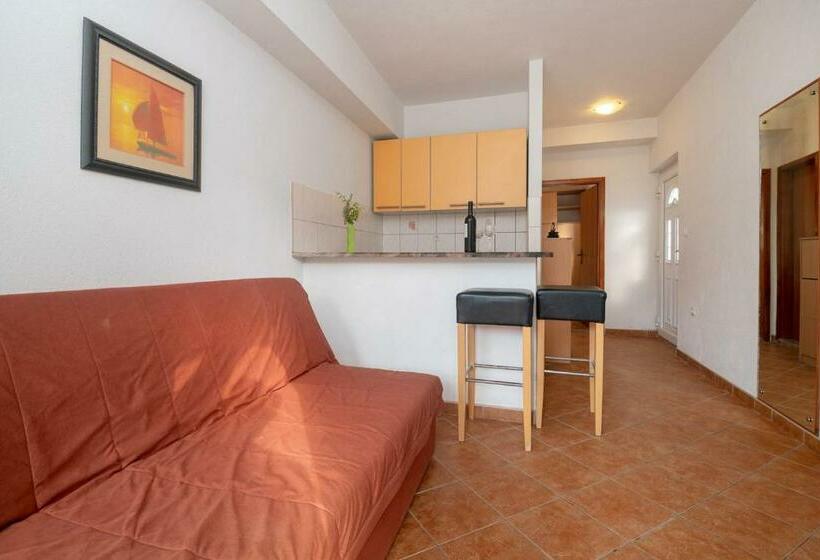 آپارتمان 1 خوابه, Apartments Vesna