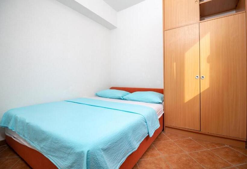 آپارتمان 1 خوابه با چشم‌انداز دریا, Apartments Vesna