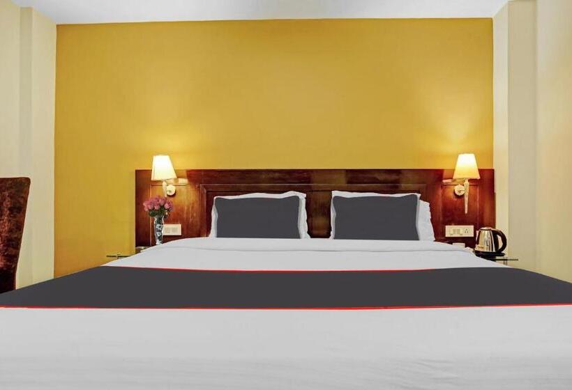 اتاق کلاسیک سه تخته, Collection O Hotel Royal Jihaan