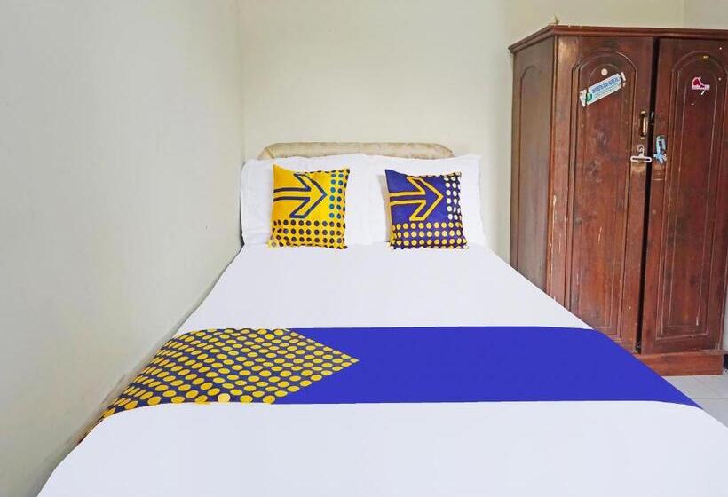 Номер Economy, Spot On 91551 Gwen Syariah Homestay