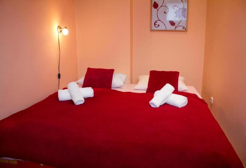 Номер Economy, Apartmány Renomal