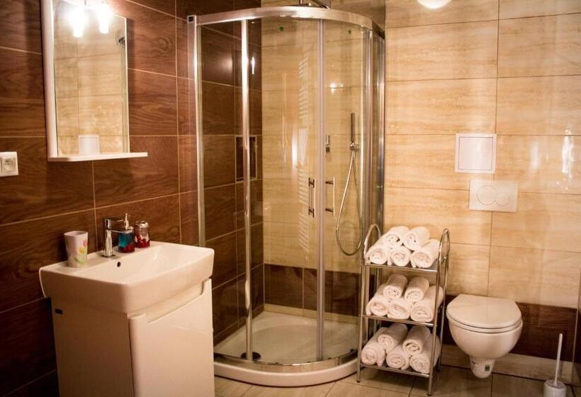 Люкс Повышенной Комфортности, Apartmány Renomal