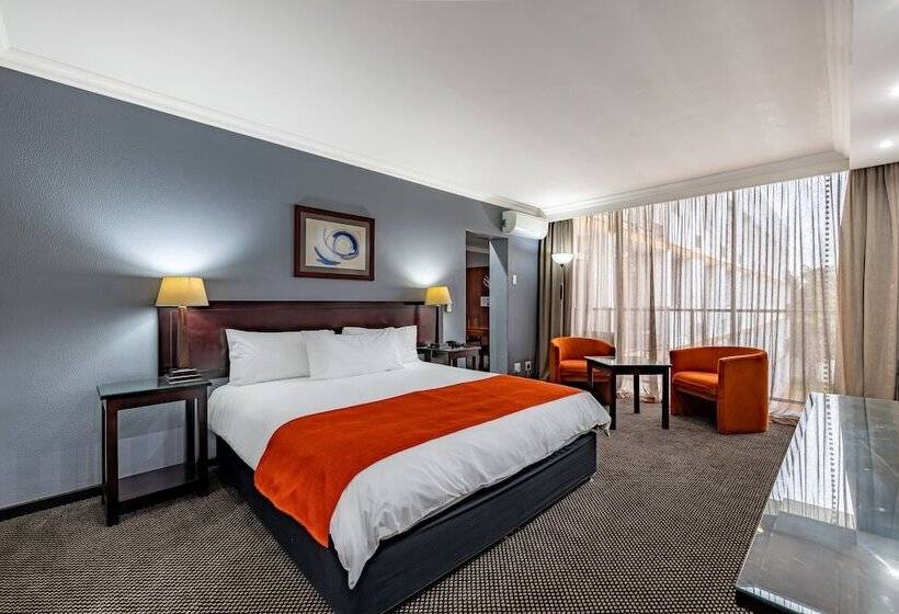 스위트, African Sky Ermelo Inn