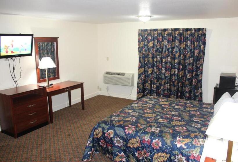 Номер Стандарт с Гидромассажем, Passport Inn And Suites  Middletown