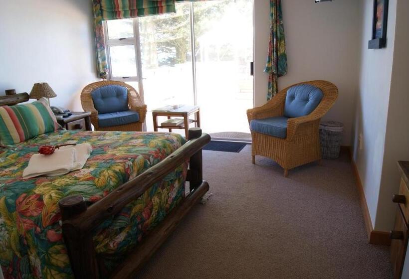 Номер Стандарт, Sea Otters Lodge