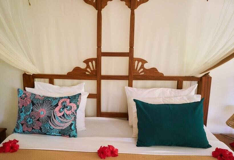 디럭스 룸, Spice Island Hotel & Resort