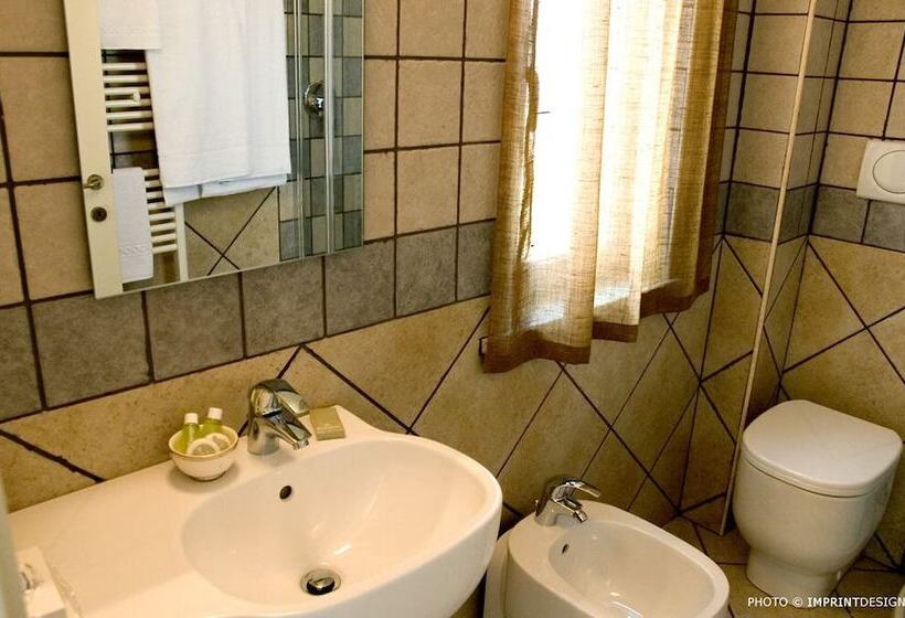 اتاق استاندارد سه نفره, Residenza Glave   Albergo Diffuso