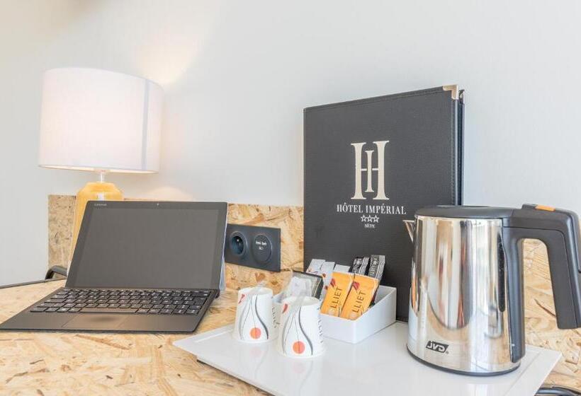 اتاق راحتی سه تخته, Cit Hotel Imperial