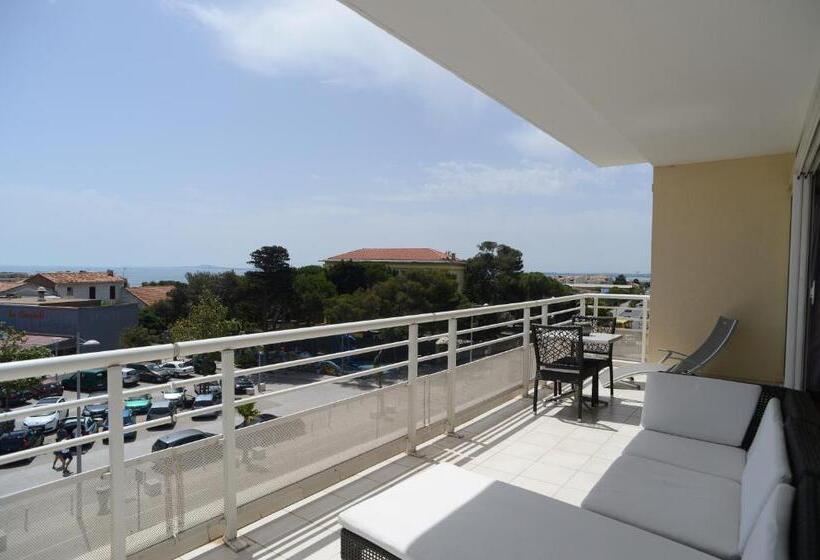 سوییت سوپریور, Cit Hotel Imperial