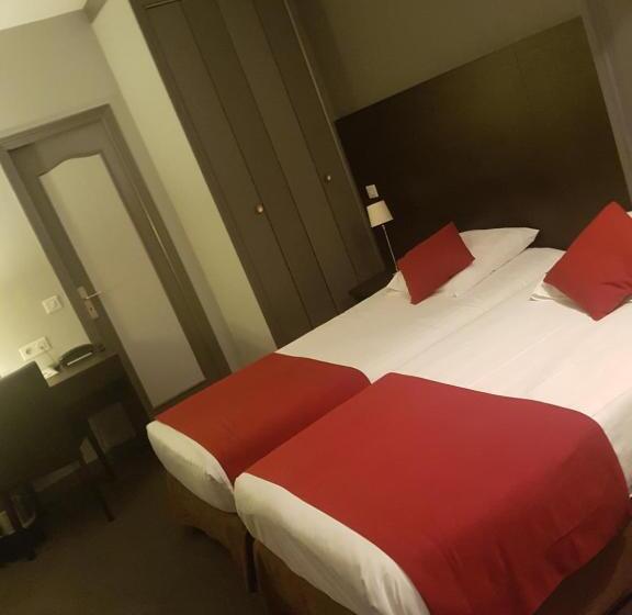 Номер Стандарт, Logis   Hôtel Du Nord Et Restaurant La Table D Elisa