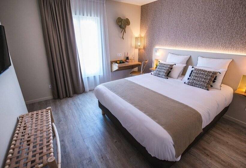 Номер Deluxe, Le C Boutique Hôtel