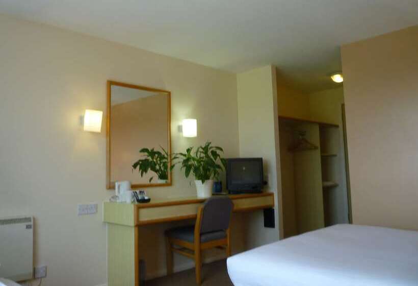Семейный Номер, Redwings Lodge Rutland
