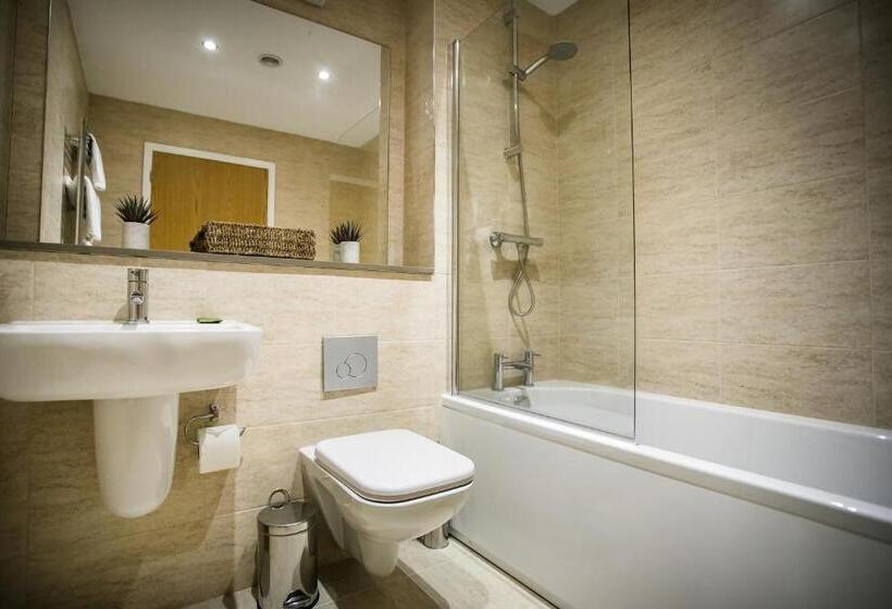 Полулюкс Вид на Сад, The Stratford Park Hotel & Golf Club