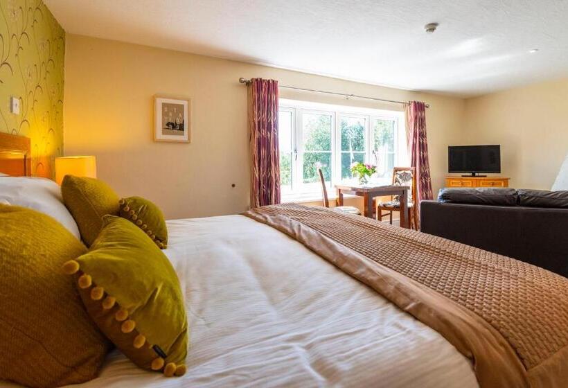 Полулюкс Вид на Сад, The Stratford Park Hotel & Golf Club
